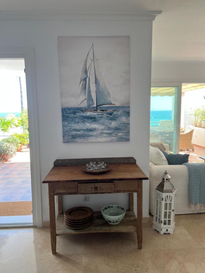 Playa Cristo Amazing Beach Terrace Appartment Estepona Exterior photo