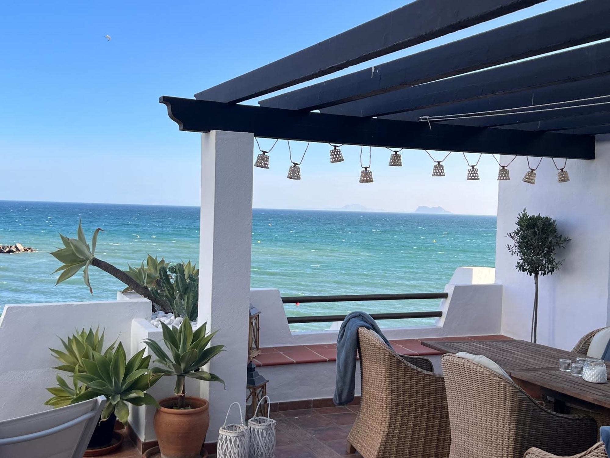 Playa Cristo Amazing Beach Terrace Appartment Estepona Exterior photo